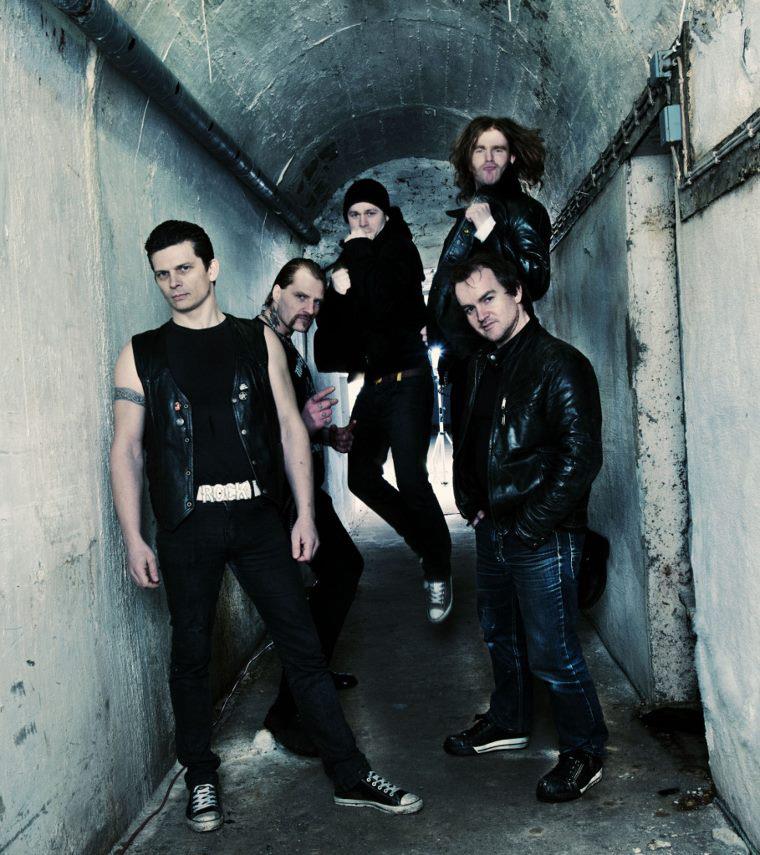 Aventyr - Band Photo - Mighty Music