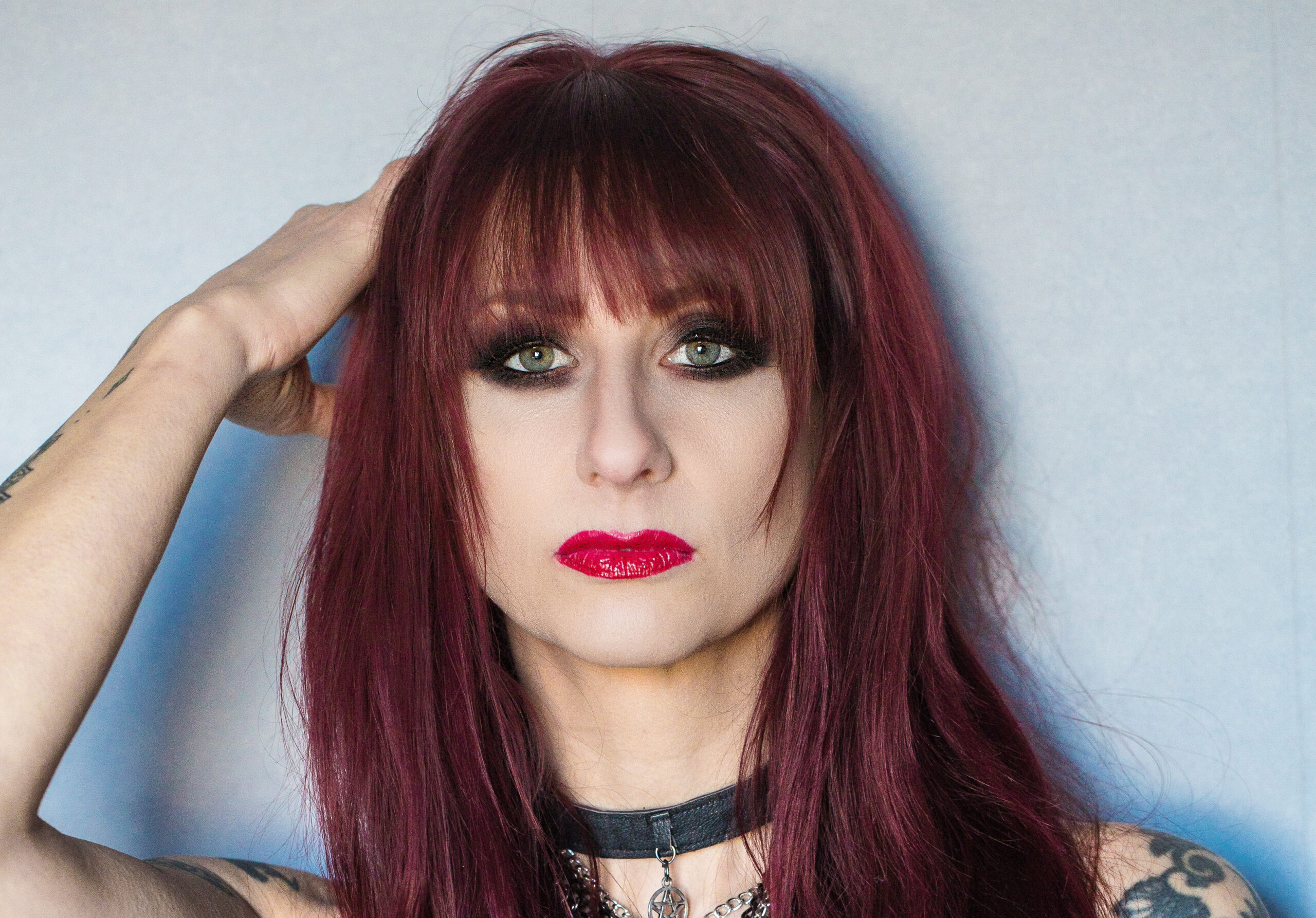 LIV SIN – Mighty Music